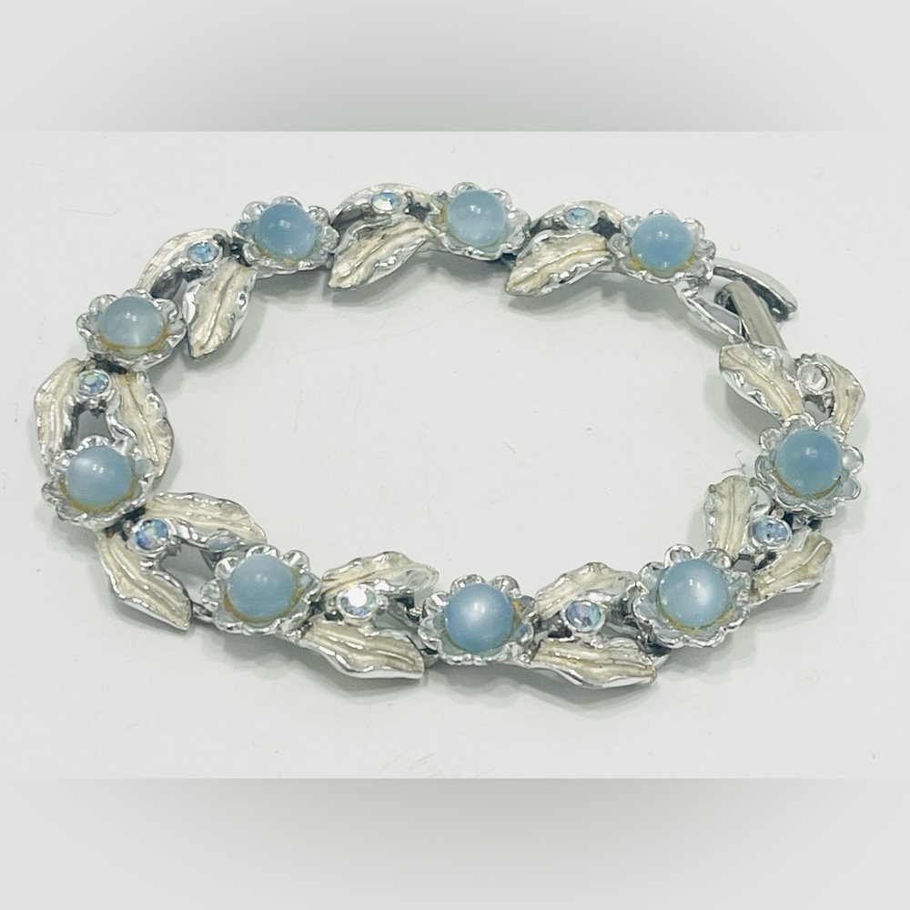 Vintage Judy Lee Blue Moonglow Flower Bracelet 7” Aurora Borealis Rhinestones AB